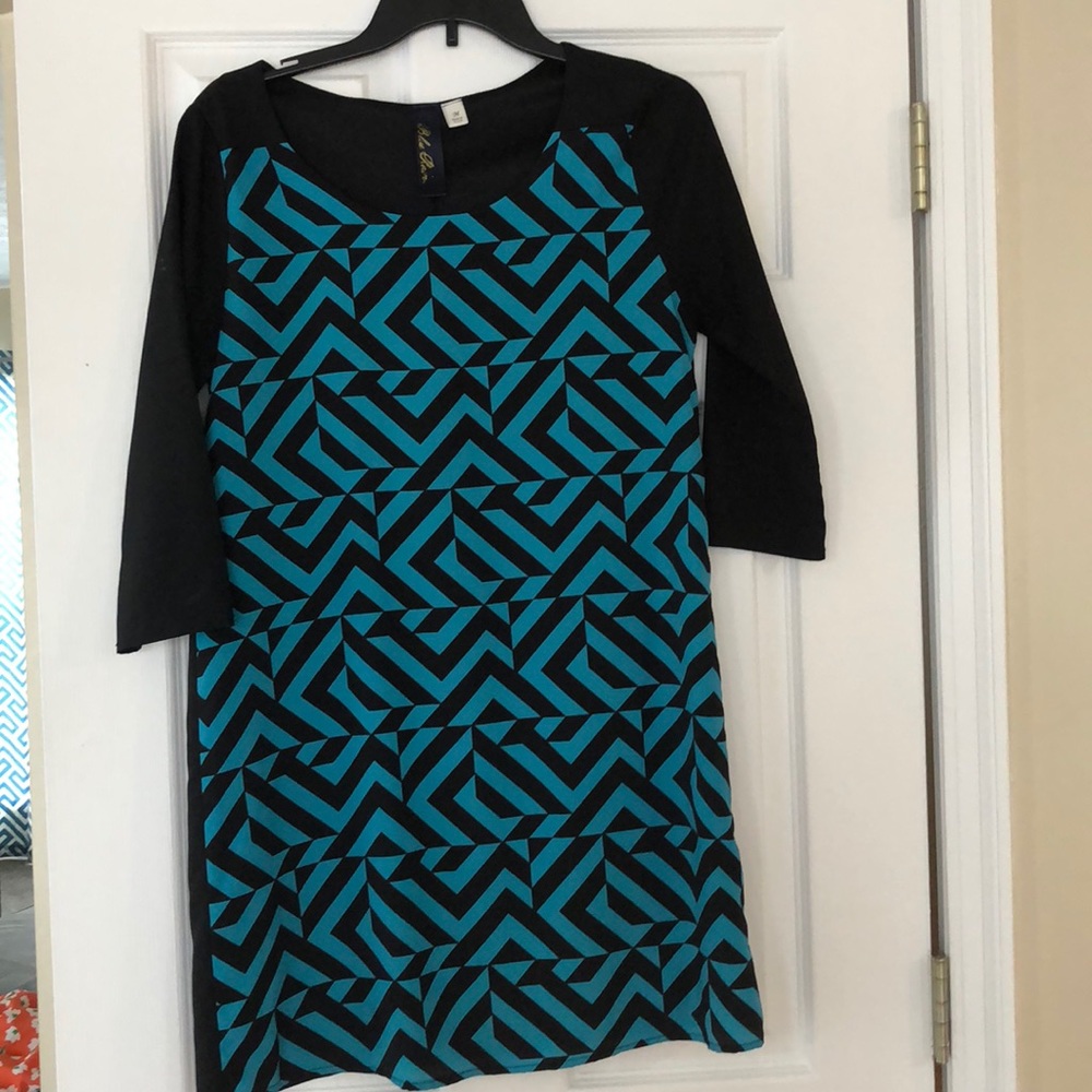 3 quarter length boutique dress